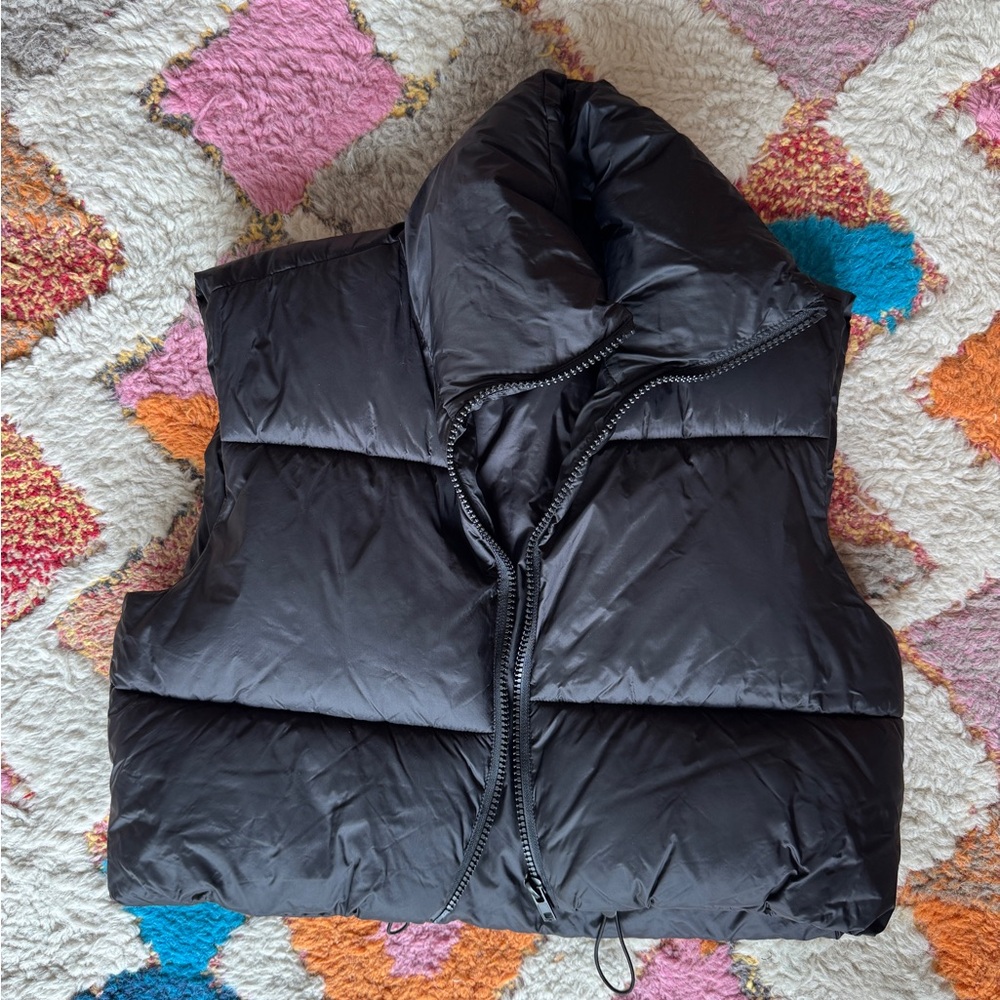 Black Cropped Puffer Vest